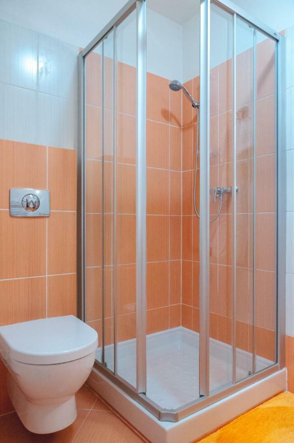 Vila Olympia - Apartman Olympia 9 Apartment Ruzomberok Luaran gambar